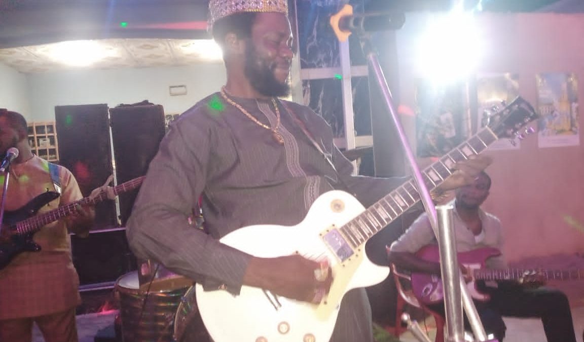 I buy parts from three countries – famous guitarist, Eco de Coque discloses how he gets his guitars